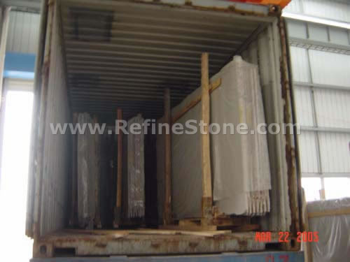 Loading slabs at the factory